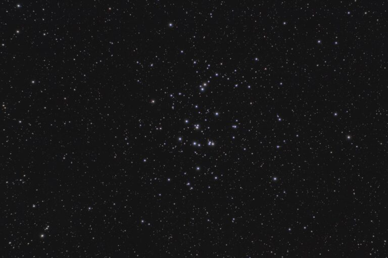 The beehive cluster (M44) captured with a SkyWatcher 72ED telescope and a Nikon D5500 DSLR